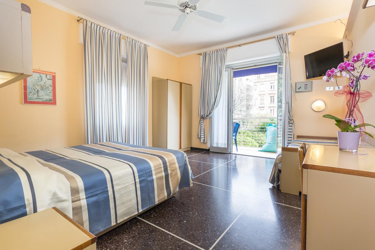 Hotel Villa Delibera Varazze Esterno foto